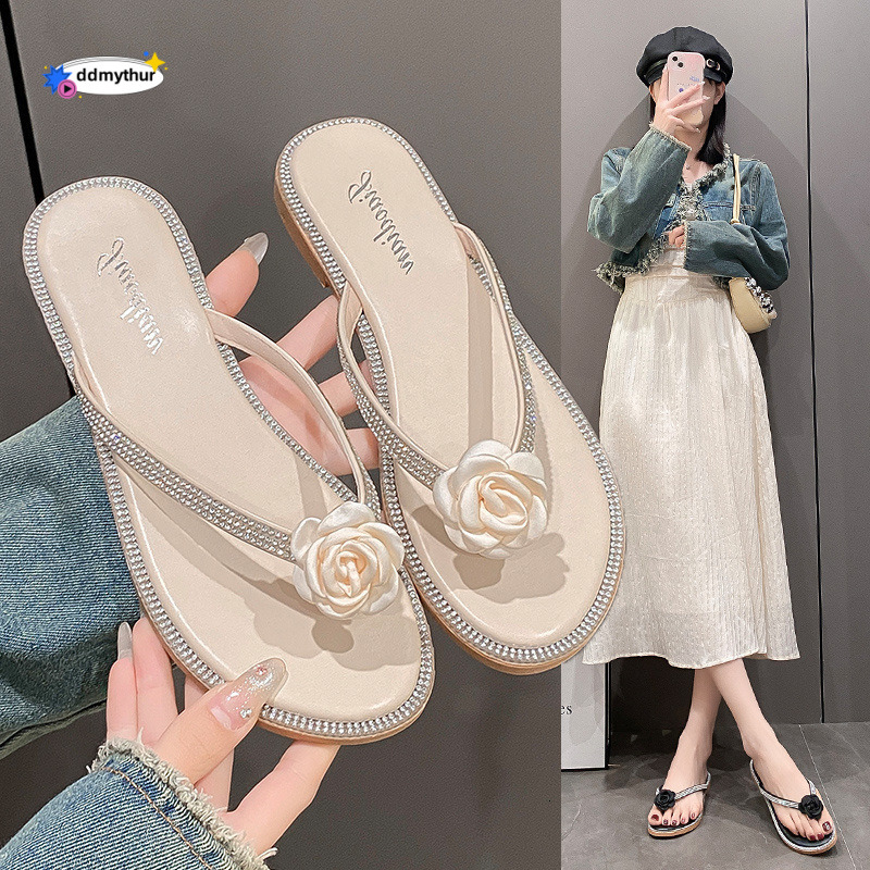 Water Diamond Cool Slippers for Women 2025 New Summer Outerwear, Clip on Feet, Flat Bottom, Exquisite Fairy Style, Beach and Seaside Flip flops ddmyth