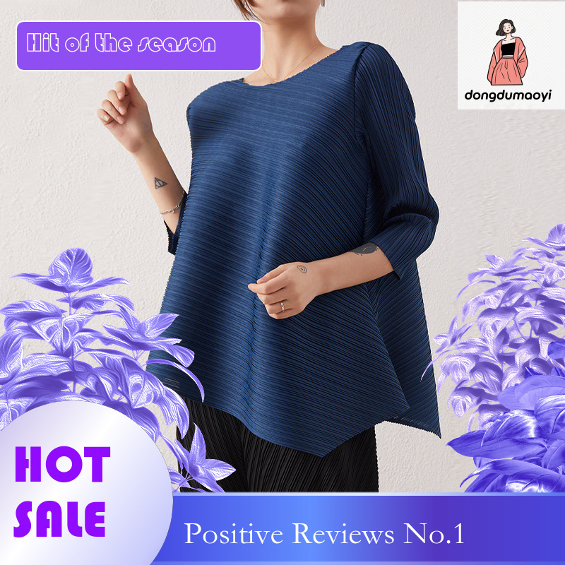 dongdumaoyi Fashionable design sense, niche top, Miyake new style, asymmetric loose plus size t-shirt for women, stylish