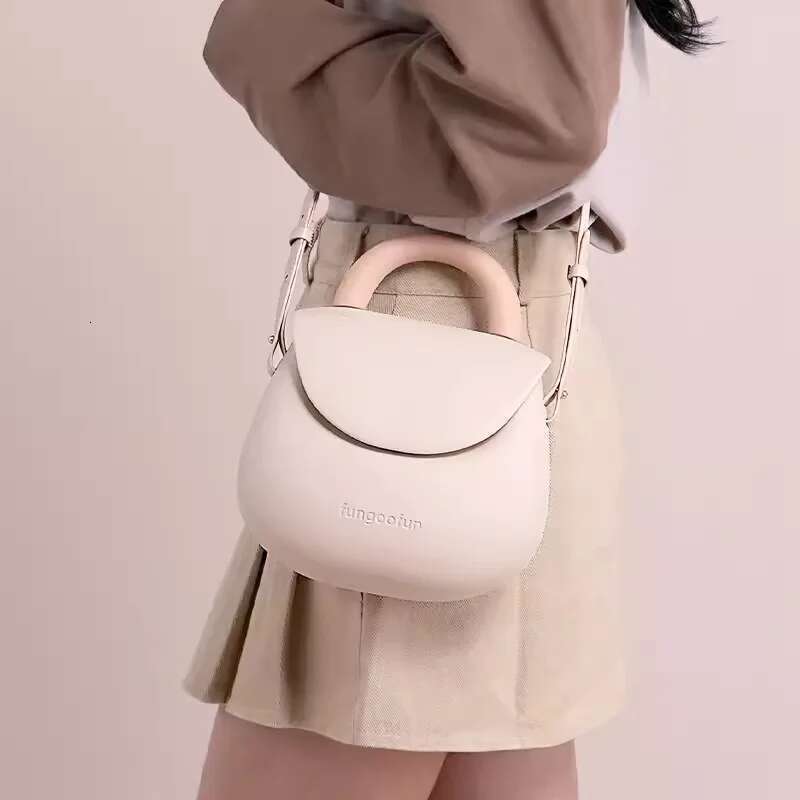 Storage Women's Spacious Waterproof Crossbody Shoulder Bag Lady Scratch-Resistant Lightweight 4 Trendy Colors EVA Sport Satchel