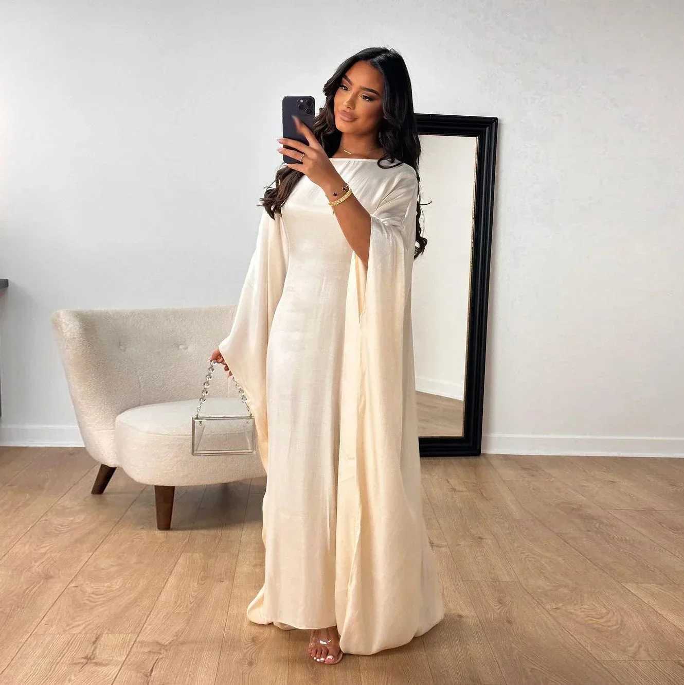Muslim Satin Maxi Dress for WomenBatwing SlveDubai AbayasTurkeySaudi Arabic Robe Ramadan Kaftan Islamic Djellaba Gowns X250514