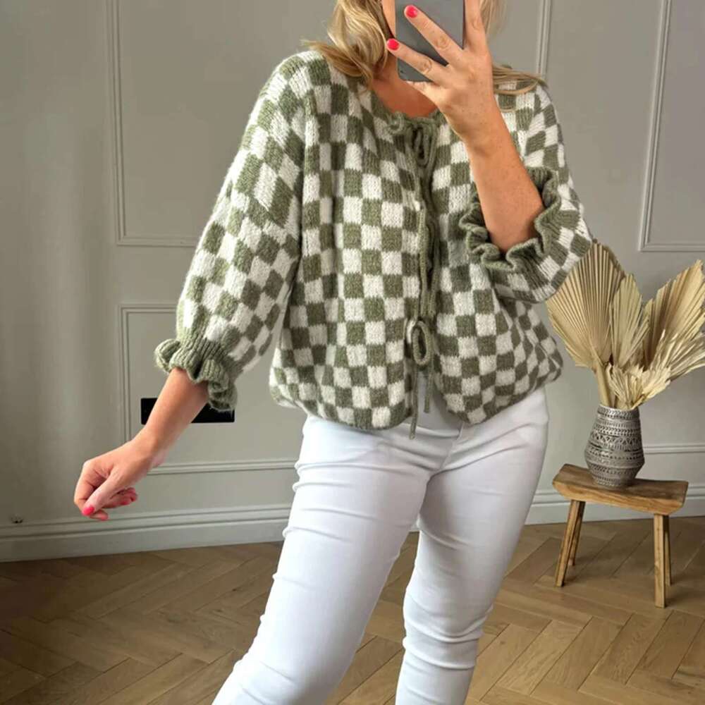 Combhasaki Women's Y2K Checkerboard Print Front Bow Tied Crop Cardigan Crew Neck 3/4 Flare Ruffle Sleeve Knit Sweater Streetwear