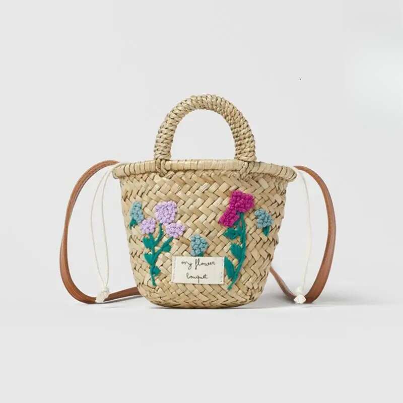 Floral Embroidered Straw For Girls Cute Mini Top-Handle Handbags Summer Fashion Beach Shoulder Bag Bohemian Messenger Purse