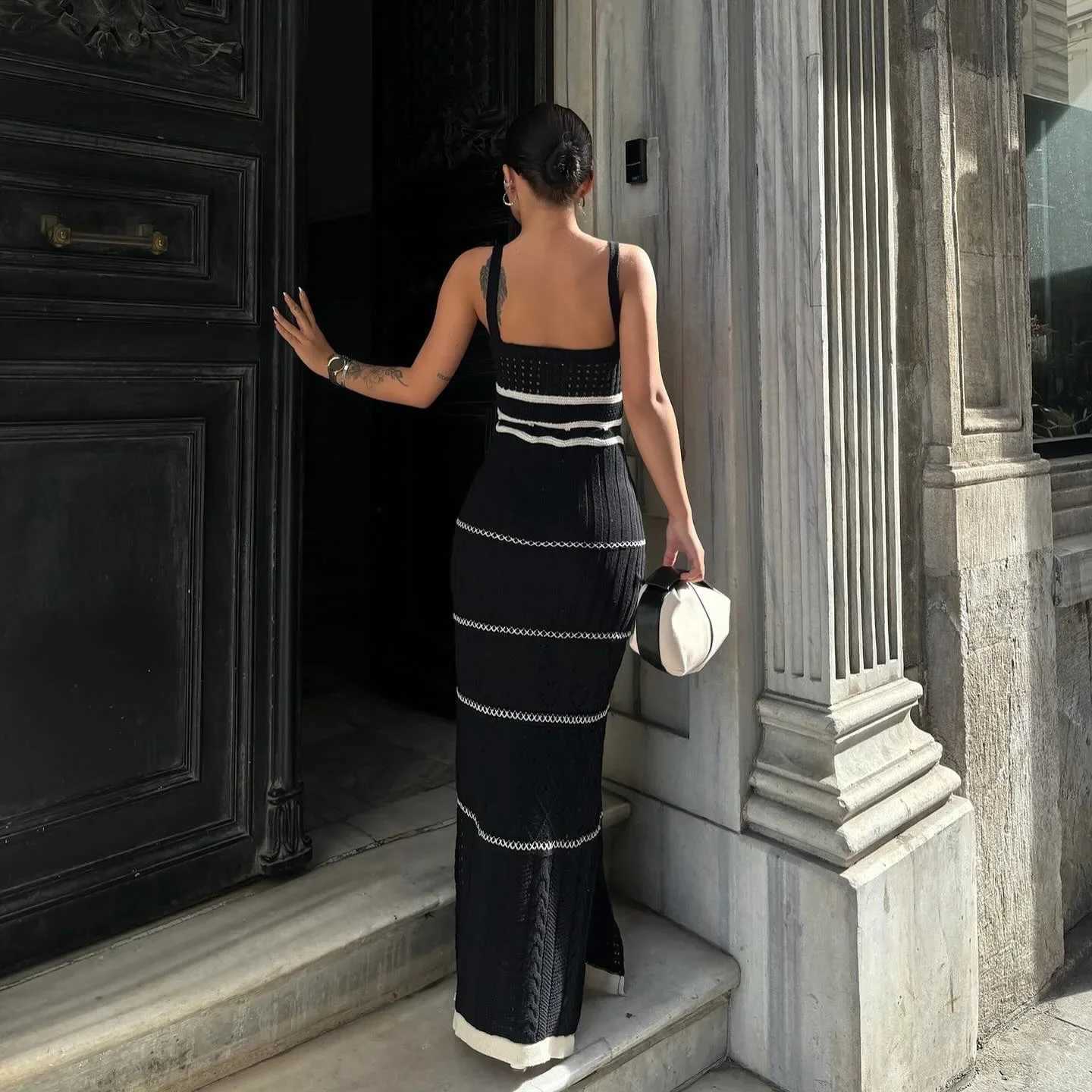 Summer Knit Bohemian Halter Dress Hollow Striped Out Pure Slim-fit Buttock Wrap Maxi Summer Sexy Vneck Dress O-Neck DressesXJ250514