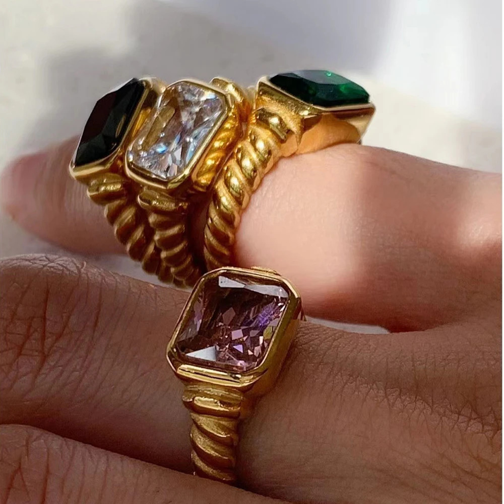 Uworld 18K Gold PVD Plated 316L Stainless Steel Rings Finger Chunky Wedding statement Jewelry Shell Freshwater Pearl Zircon Ring 250509