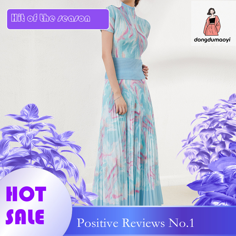 dongdumaoyi Miyake temperament set, fashion high-end women's printed short sleeved T-shirt, slim fit and slimming half skirt two-piece set