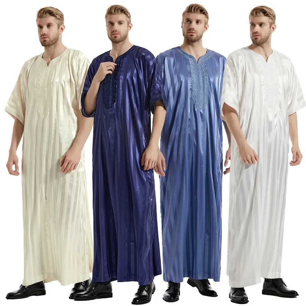 Saudi Arabic Stripes Robe Men Muslim Jubba Thobe Djellaba Islamic Clothing Eid Ramadan Thoub Abaya Kaftan Embroidery Abayas Gown X250514