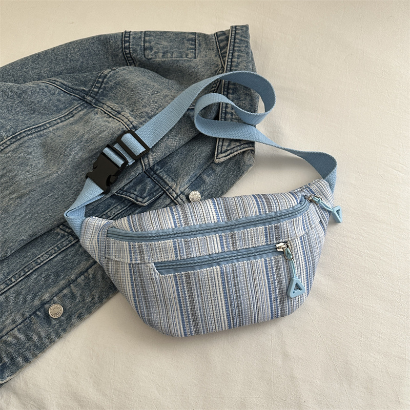 Small Fresh Luxury Bag Casual New Free Delivery Designer Bag Trendy Personalized 2025 Chest Spring And Summer Lightweight Pleated Shoulder Crossbody B