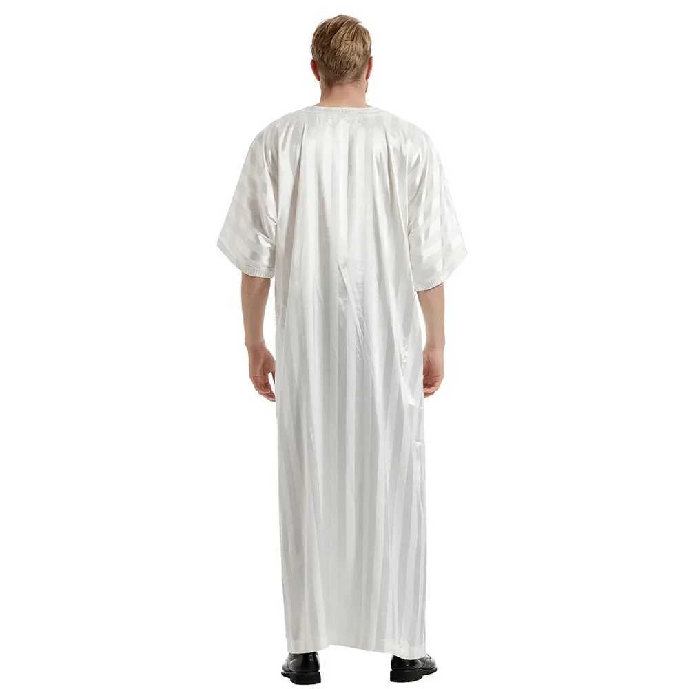 Saudi Arabic Stripes Robe Men Muslim Jubba Thobe Djellaba Islamic Clothing Eid Ramadan Thoub Abaya Kaftan Embroidery Abayas Gown X250514