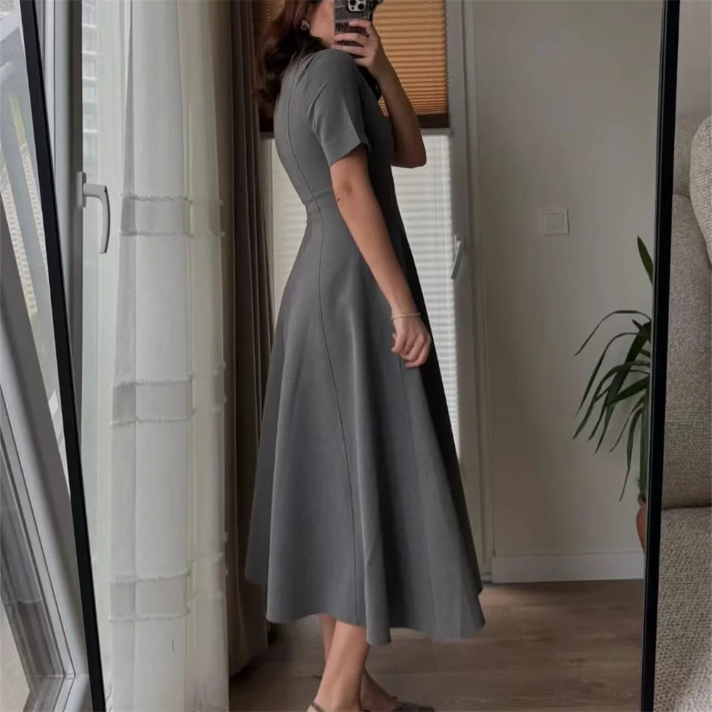 womens clothing European and American style fashionable n sense twocolor wave wide swing round neck dress 250514