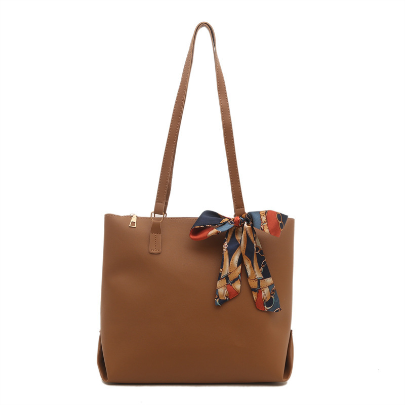 Handbag Casual Shoulder Commuting Bag Highend Sense Luxury Bag New Free Delivery Designer Bag Large Capacity New Tote Women's Bag