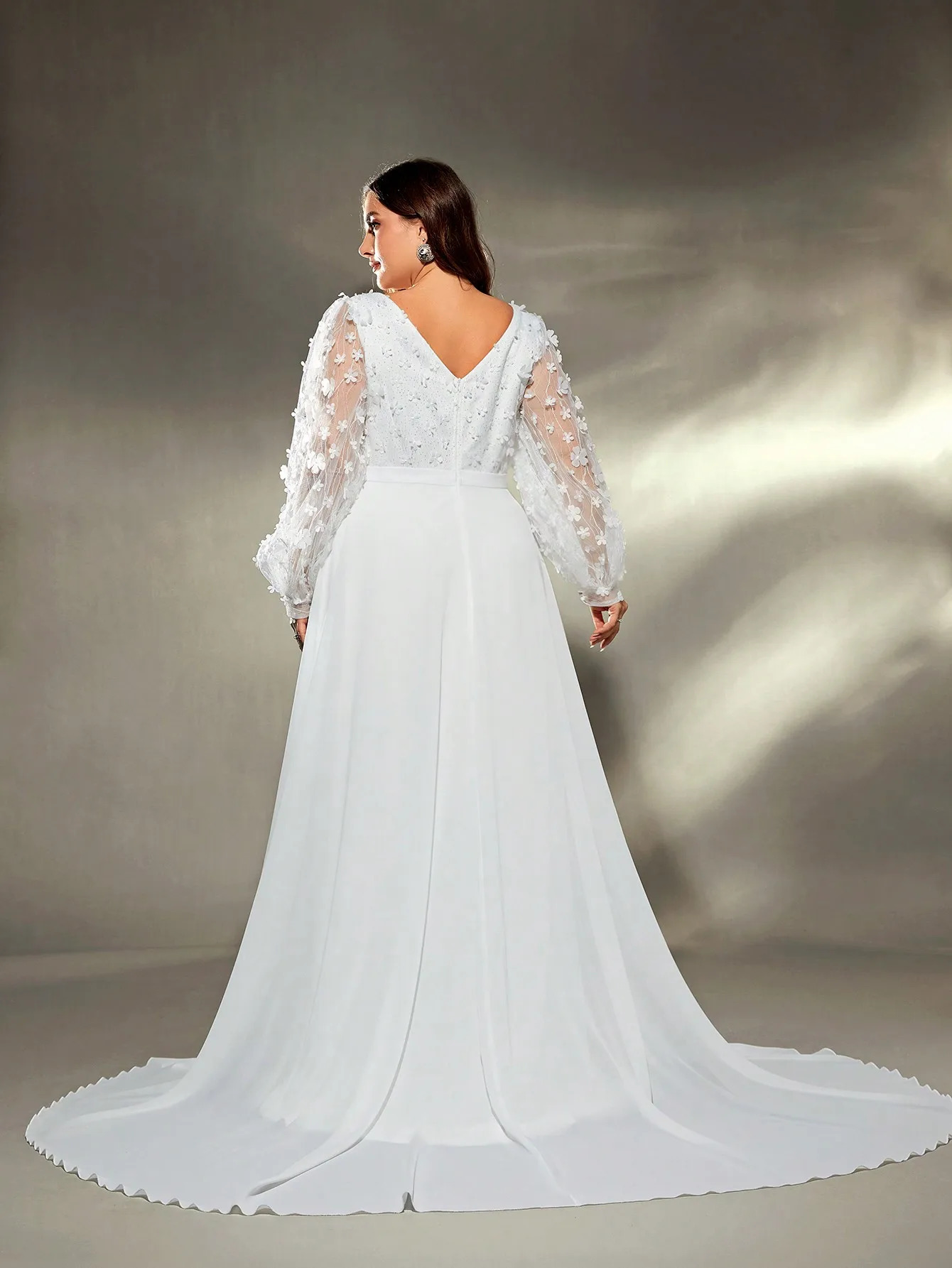 Mgiacy plus size Vneck threedimensional embroidery chiffon train wedding dress Evening gown Ball Party 250506