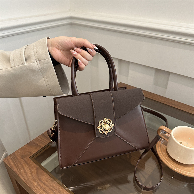 Fashion Lock Luxury Bag Handheld New Free Delivery Designer Bag Small Square For Women 2025 New Light Luxury Versatile Shoulder Simple Commuter Crossb