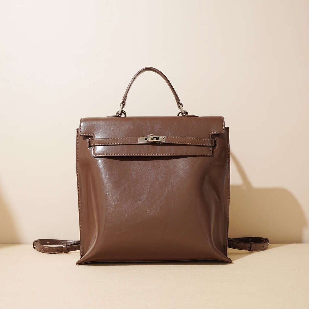 2025 New High-End Leather Women's Handbag Single Shoulder Backpack Versatile Large Capacity Premium Bag