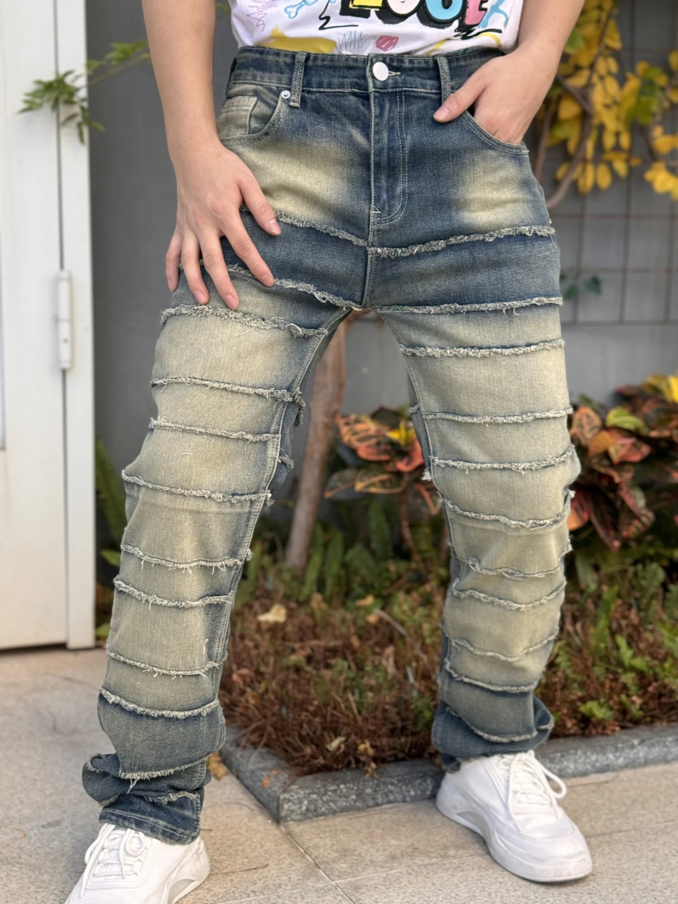 Retro Fashion Trendsetter Masterfully Distressed Mens Jeans With Unique Patchwork Decoration Leading Trendsetters 250514
