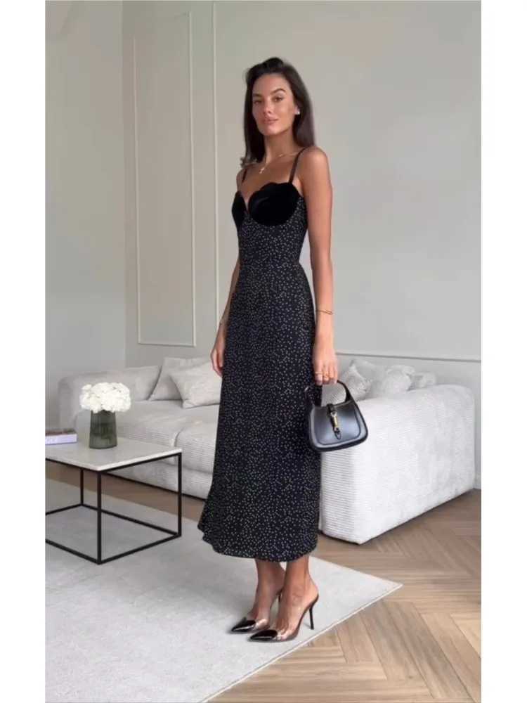 Sexy Polka Dot Long Dresses Womens Summer Fashion Sleeveless Contrast Dress Petalling Deep V-Neck Waist New Female Evening GownXJ250514