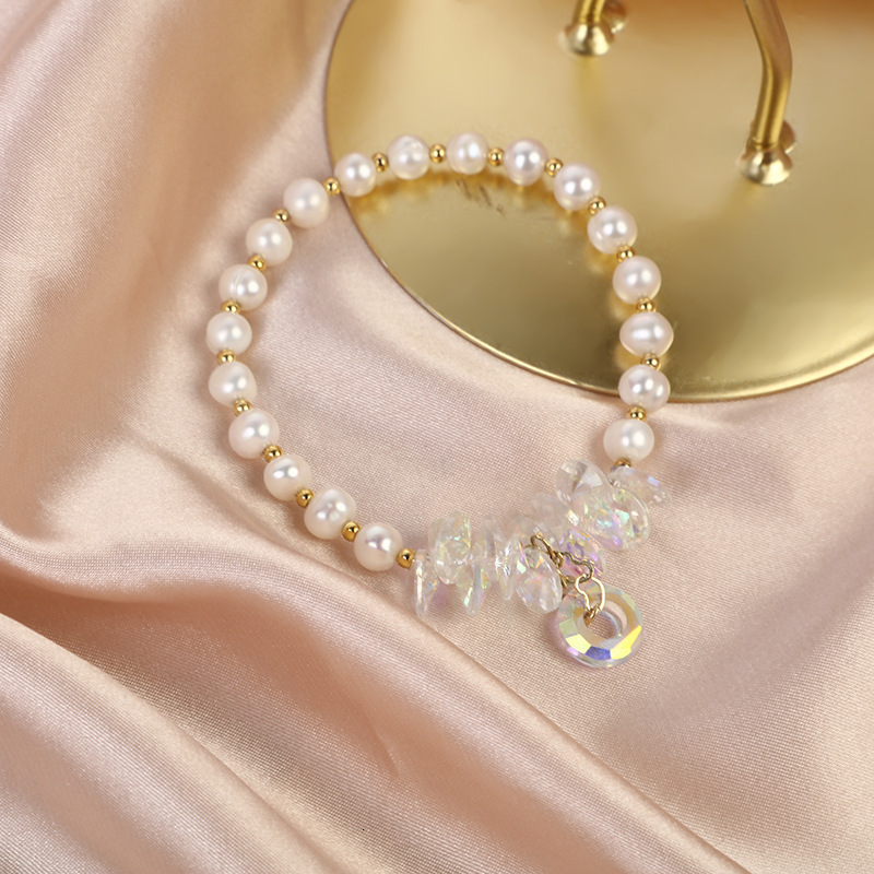 New Japanese Korean style minimalist fashionable pearl bracelet with a slightly luxurious elegant temperament, suitable for teenage girl bracelets,