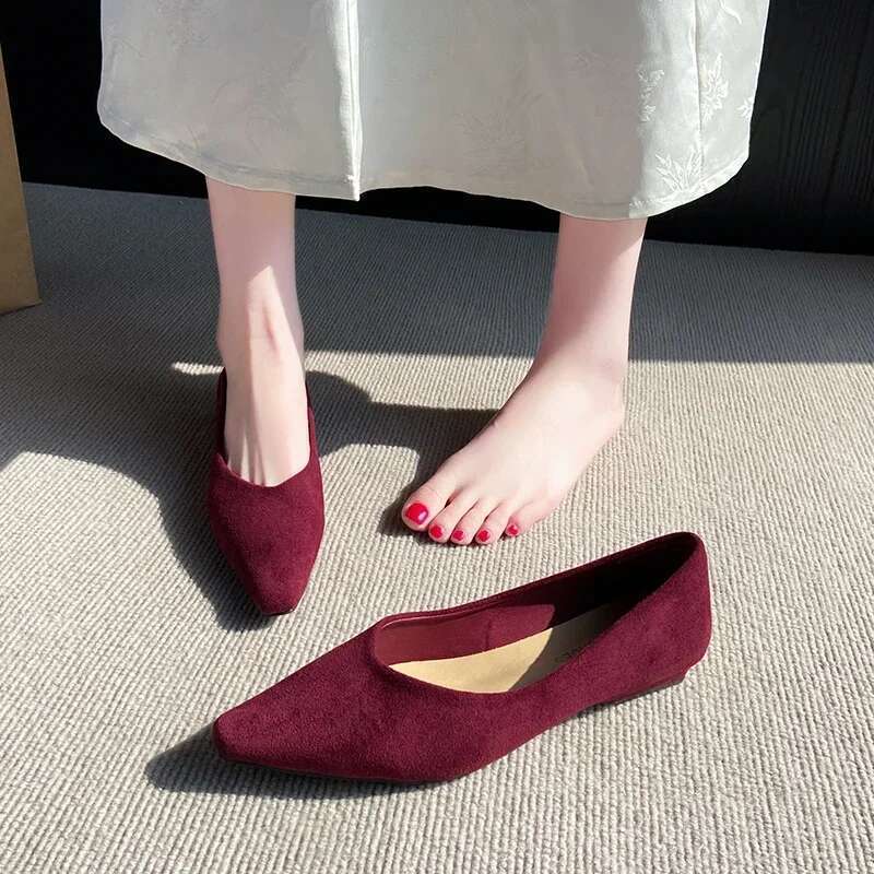 2025 Hot Sale Shoes Shallow Women's Fashion Daily Flats Women Sexy Pointed Toe Solid Flat Low Heels Zapatos Mujer
