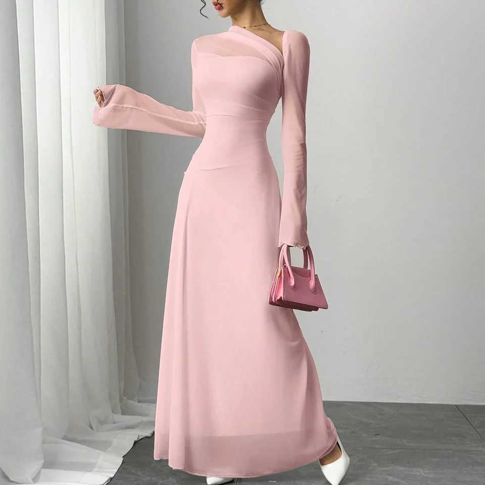 New spring/summer womens pink tulle explosion slim irregular diagonal shoulder ultra long dressXJ250514