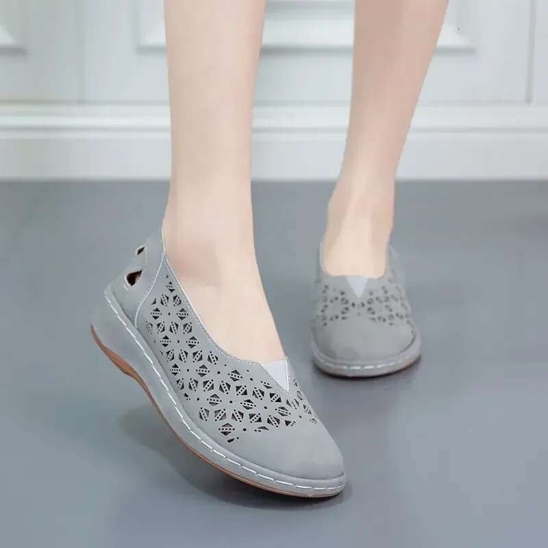 2025 Sandals Shoe Open Toe Dance Ladies Platform Shoes for Women Lightweight Comfortable Flat base single shoes