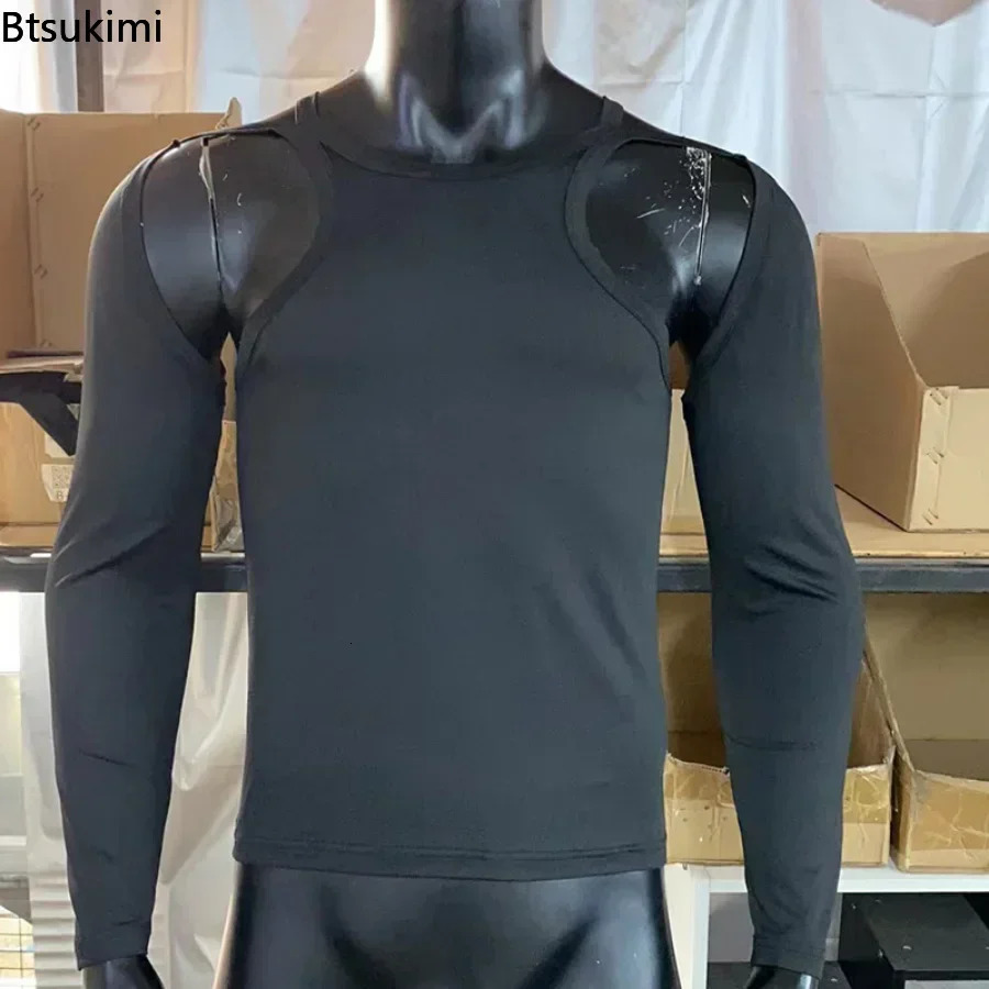 2025 Mens Summer Sleeveless Solid Tank Tops Streetwear O Neck Hollow Out Knitted Vest Sexy Mens Fashion Pullovers Tops Vest 250513