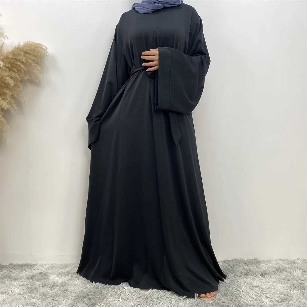 New Muslim fashion Abaya womens dress sold in Dubai in the Middle East Arab net color Islamic dress robe lace long dress X250514