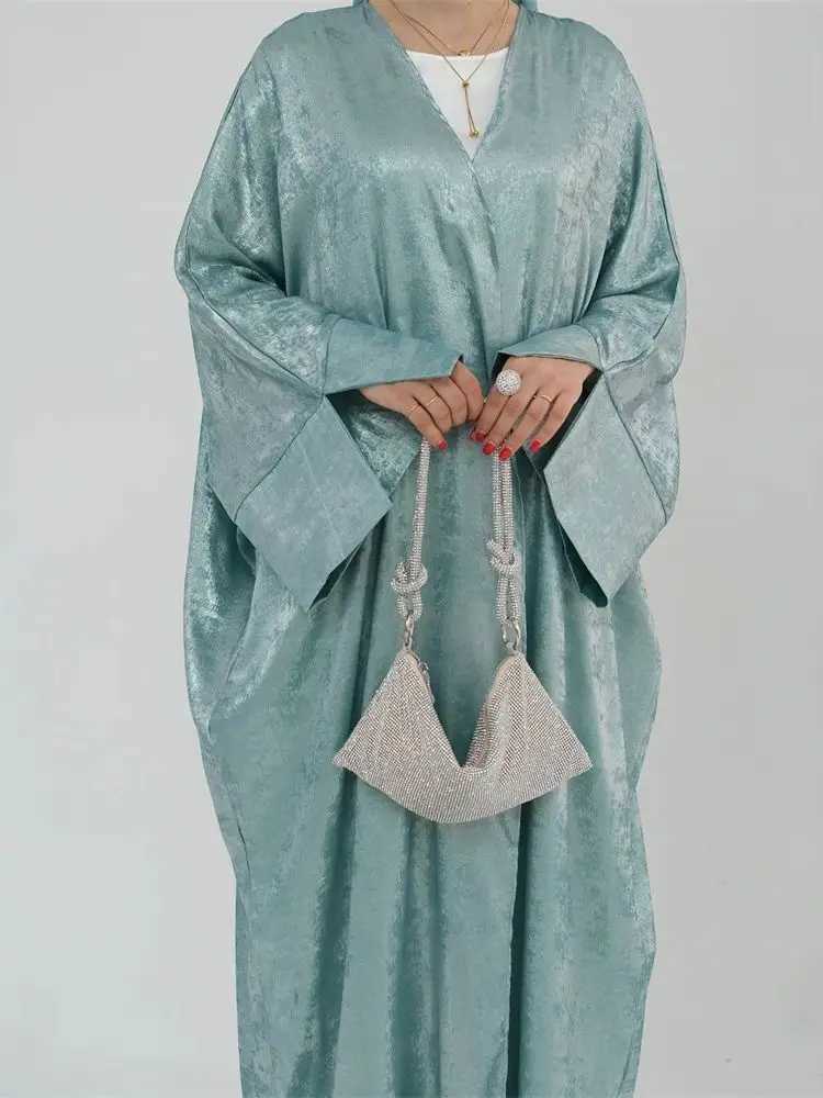 Ramadan Eid Shiny Batwing Satin Open Kimono Abaya Dubai Luxury 2024 Muslim Abayas For Women Kaftan Dress Islamic Clothing Femme X2505141