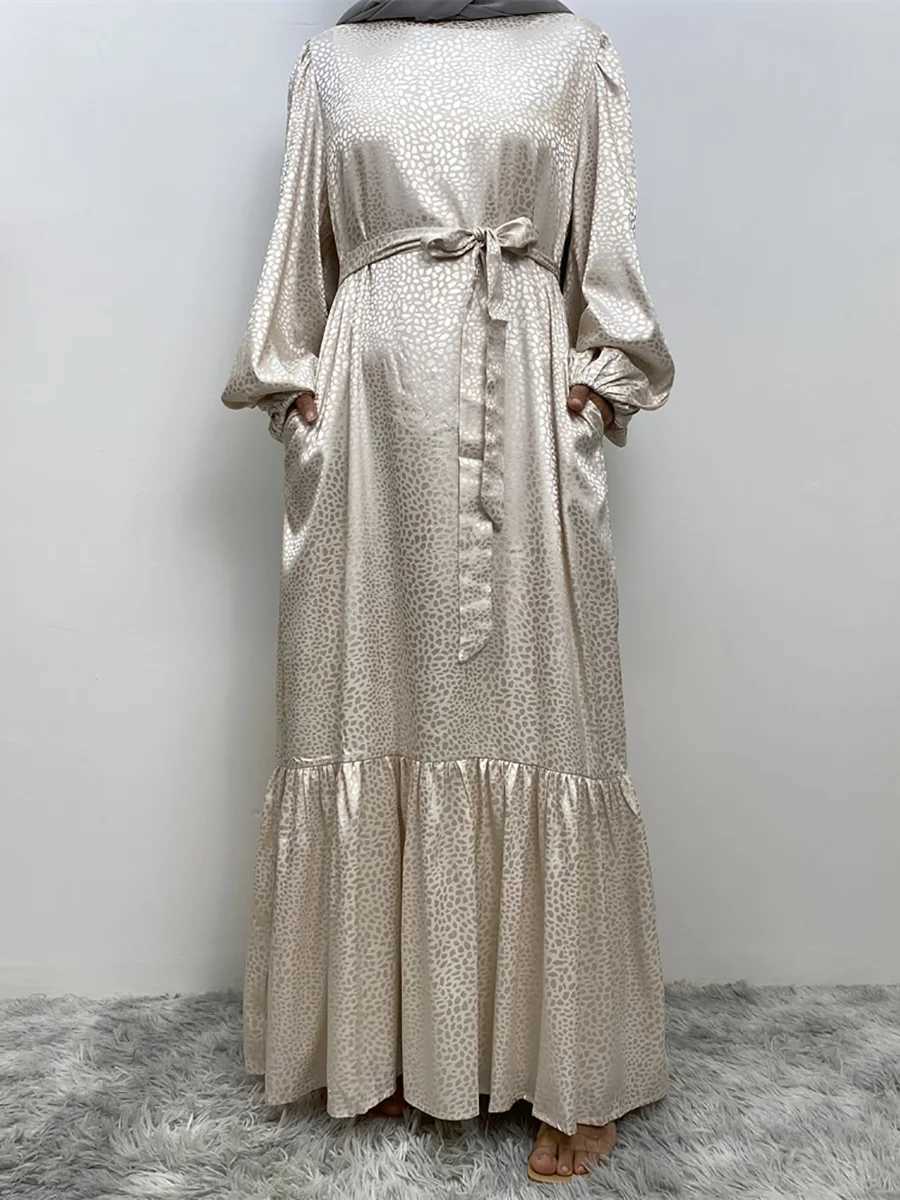 Muslim women Ramadan women popular solid color fashion clothing Turkey Dubai new dress Arab fashion women dress X250514