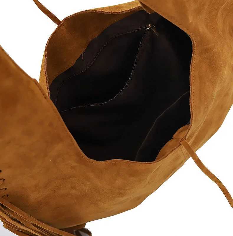 Vintage Tassel Wen Shoder bags soft wet five hobos Armpit Bags large capacity ladies handbag bag brown big totes Z250514