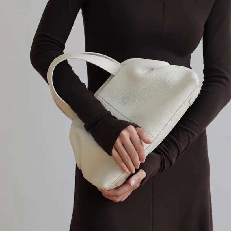 Brand Designer High-End Genuine Leather First Layer Of Cowhide Large Capacity Pillow Women's Bag Fashion Handbags