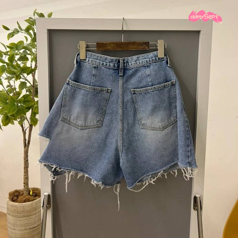 Summer Vintage Tassel Hole Women's Denim Short Pants 2025 New High Waist Button Casual Loose Jeans Shorts for Women ddmysept