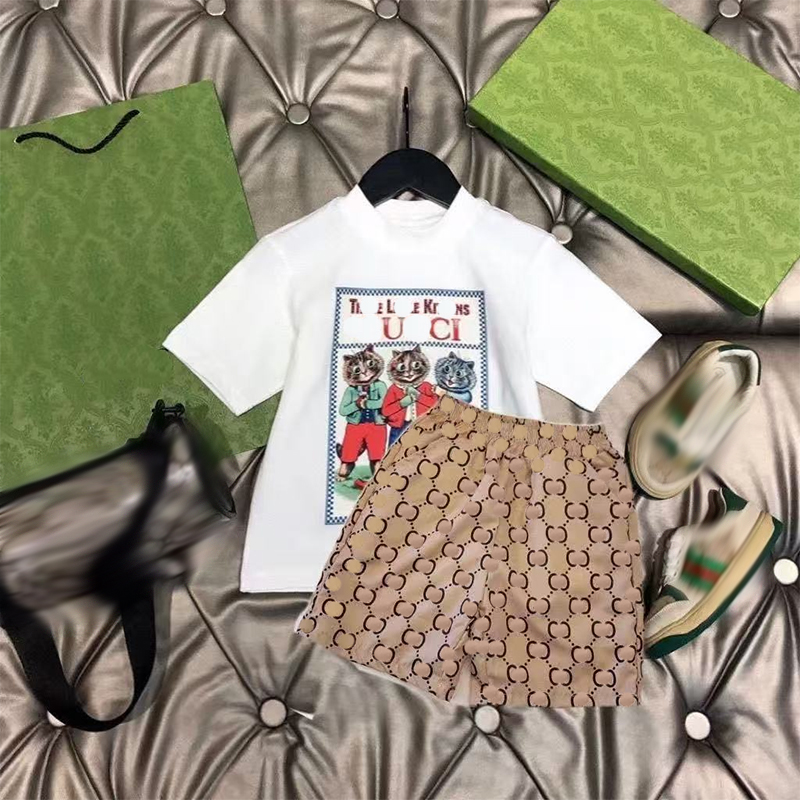 Girls' dresses, girls' denim dresses, baby clothes, children's designer jackets, luxury brand dresses, pocket buttons, elastic summer boys' and girls' tops, shorts sets