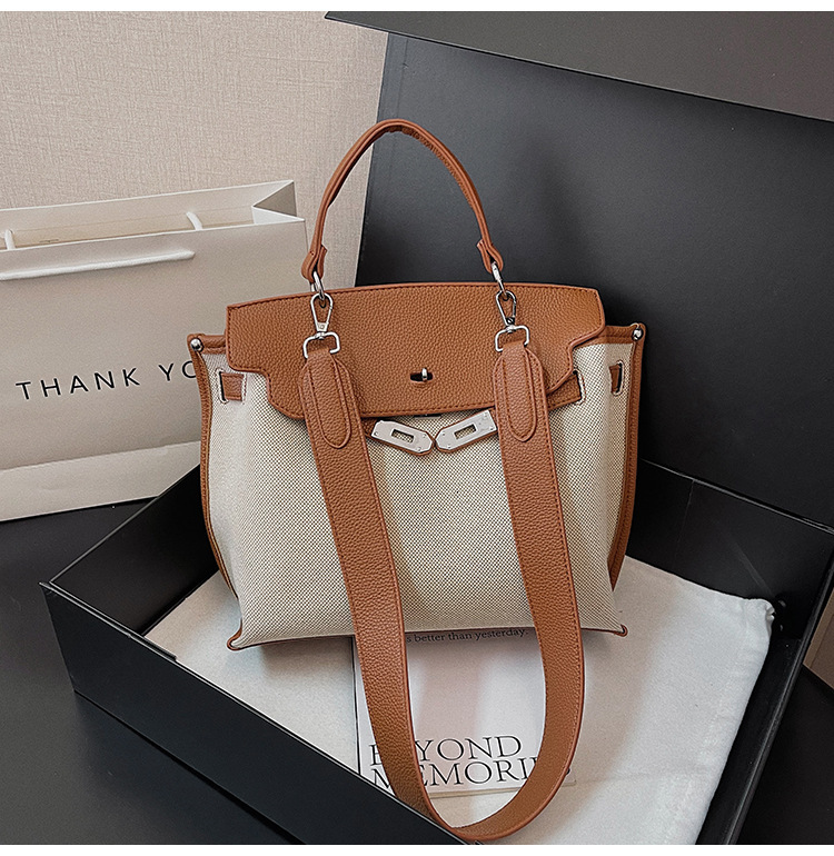 Women's 2025 New Shoulder Bag Linen Splicing Designer Bag Metal Buckle Comparison Texture Handbag Practical Storage Commuter Crossbody Bag Luxury