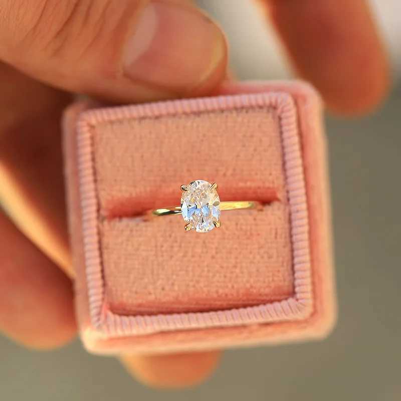 KNB J 1-8CT Oval Zircon Gorgeous Sparkling Ring For Women Engagement Wedding Real 925 Sterling Silver Luxury High Quality JewXJ250514