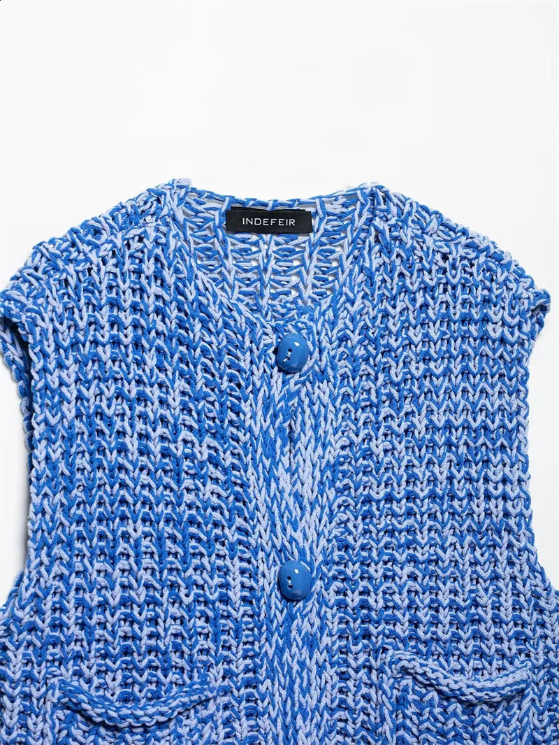 2025 womens knitted blue top round neck sleeveless casual vest fashionable large pocket patch button open waistcoat 250506