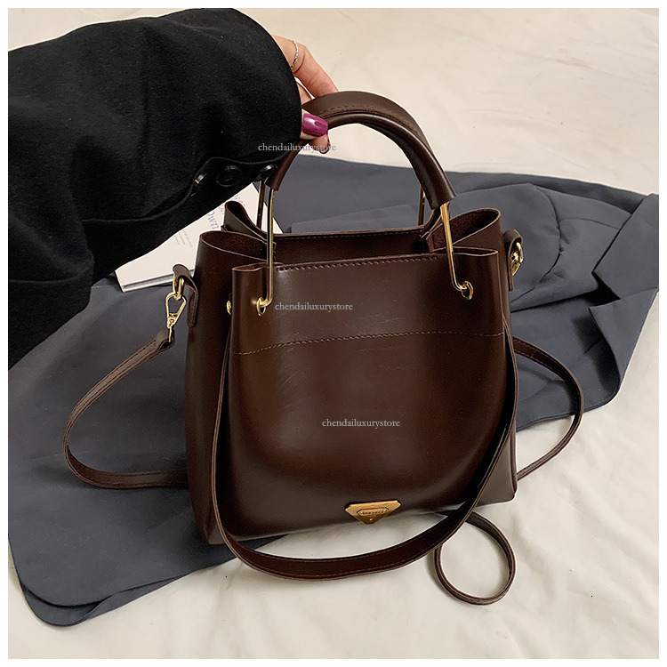 2025 Fashion Women's Handbag Free Shipping Designer Bag Daily Leisure High Quality Soft Leather Commuter Shoulder Bag Multi Functional Crossbody 