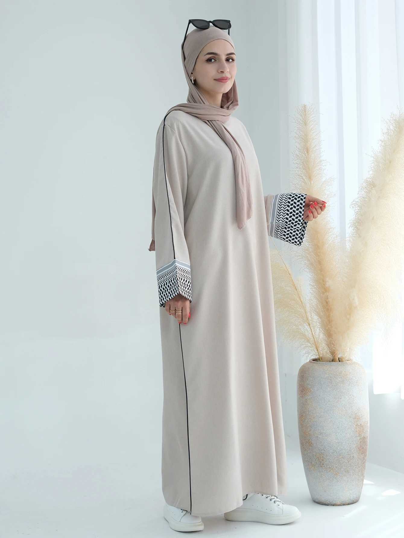 New Dubai Kaftan Turkey Arabic Grace Robe Muslim Women Maxi Dress Abaya Eid Ramadan Moroccan Cardigan Femme Islam Clothing X250514