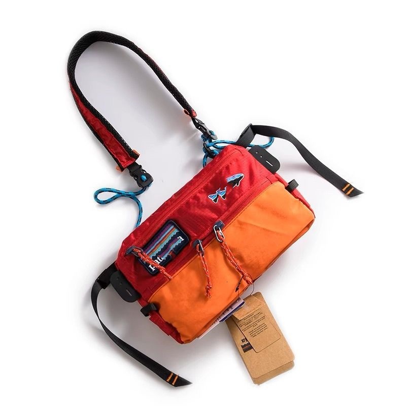 High quality new bag, New Bata men's and women's sports envelope designer, casual multifunctional work bag, fashionable mobile phone shoulde
