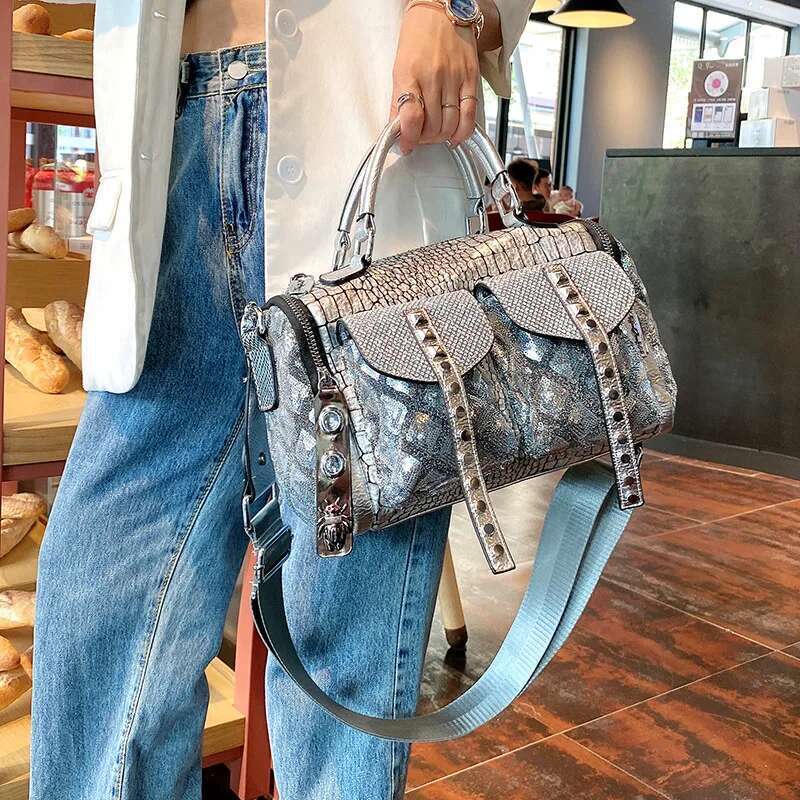 New Women Handbag Hot Fashion Soft Leather Shoulder Designer Crossbody Bag High Capacity Brand Black Travel Tote Bags