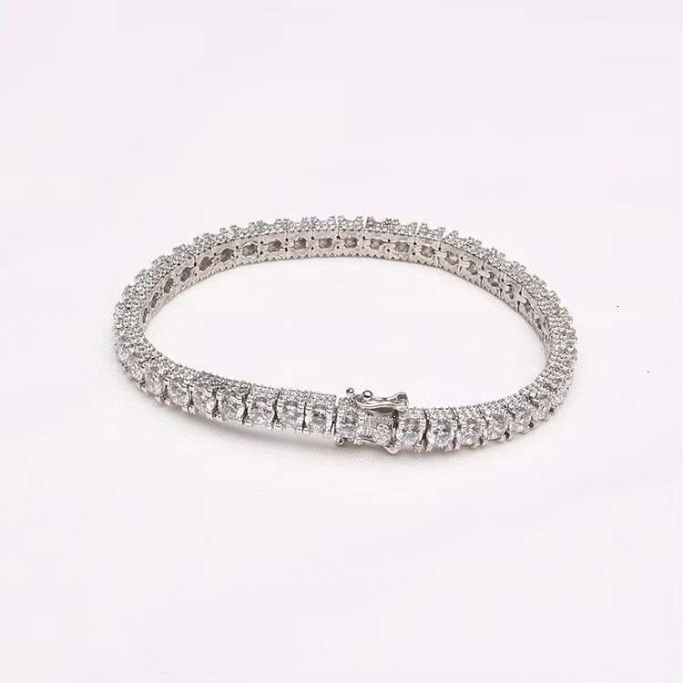 Fashionable platinum colored jewelry cubic zirconia tennis bracelet for women