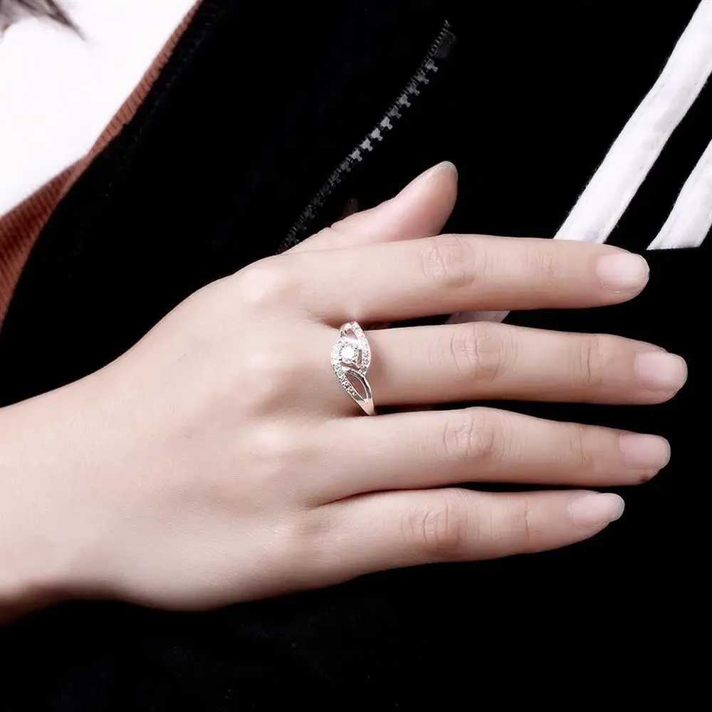New streetwear 925 Sterling Silver Shiny Zircon diamond Rings For Women Wedding Party Gifts fine Jewelry engagement ringsXJ250514