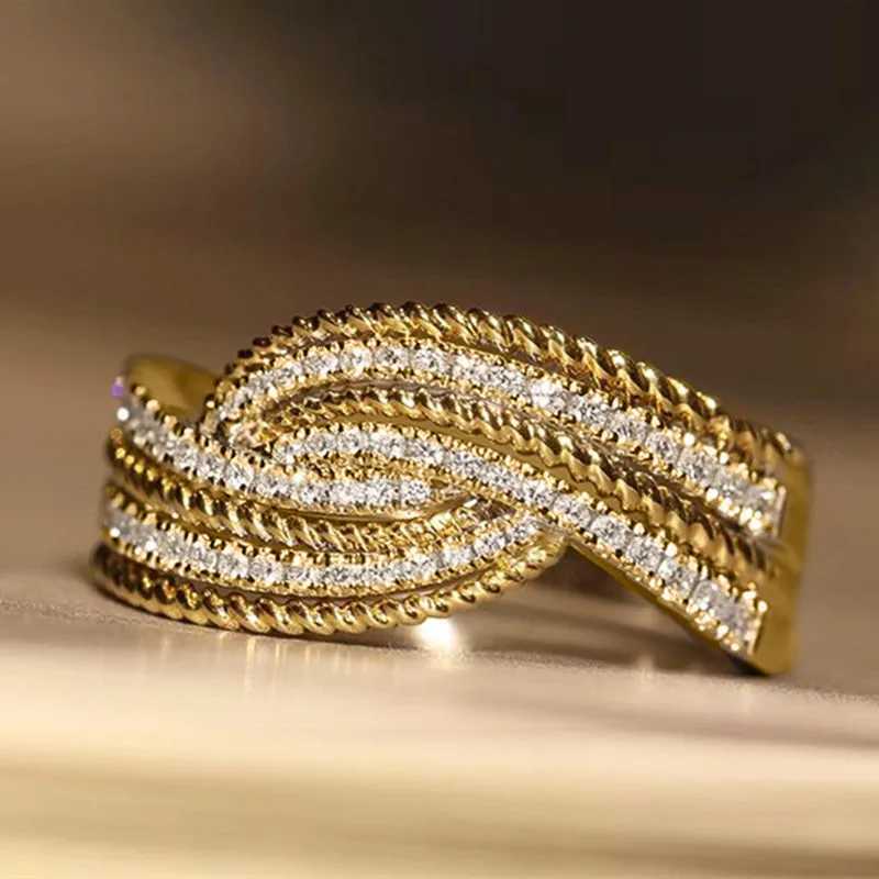 925 Sterling Silver Wedding Band Ring with Bright Zirconia Stylish Two Tone Style Finger Accories for Engagement PartyXJ250514