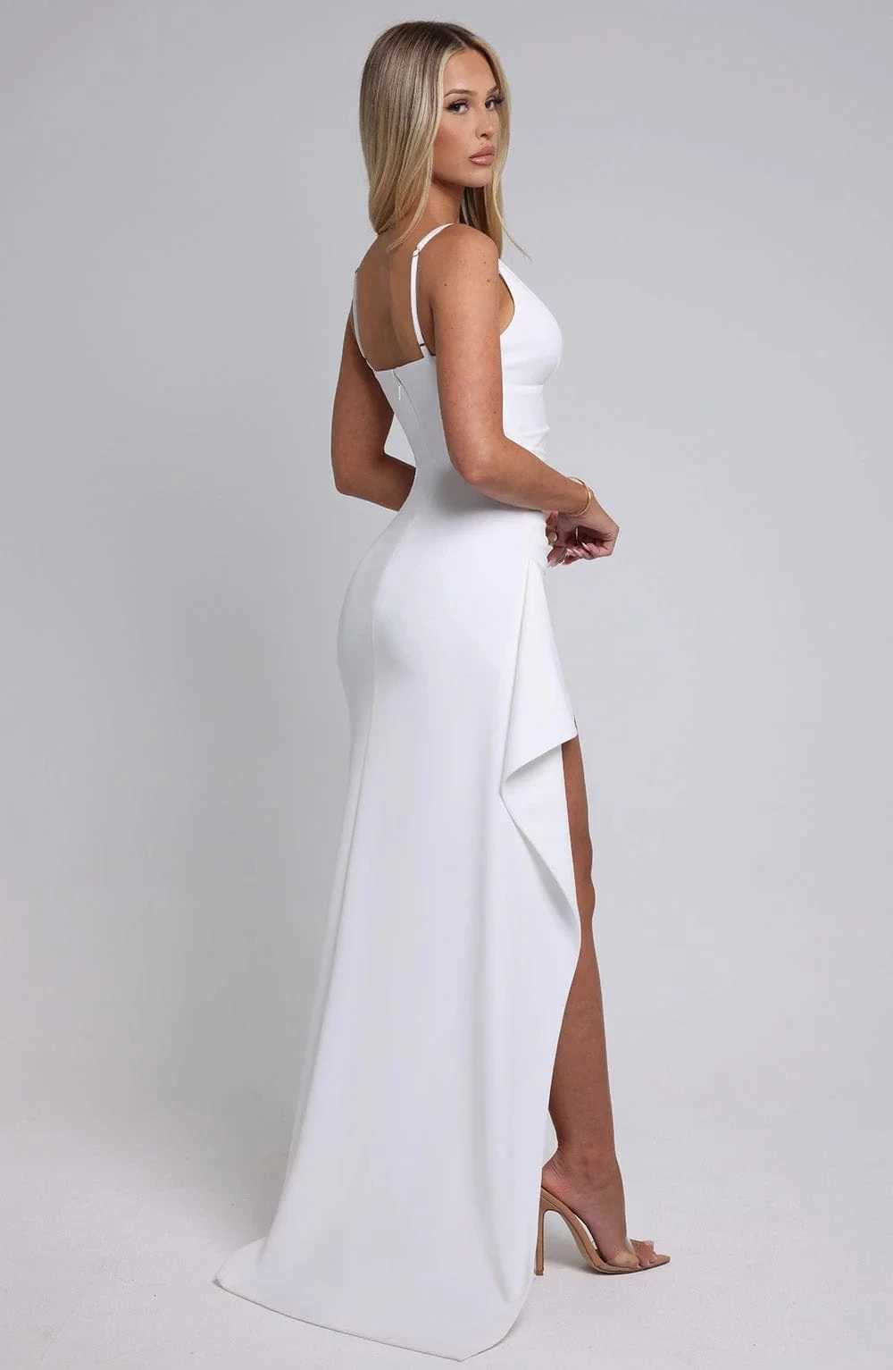 Womens Sexy Deep V-Neck Suspenders Show Legs Dress Nightclub Runway Party White Fashionable Floor FlCeremonial Dress SkirtXJ250514