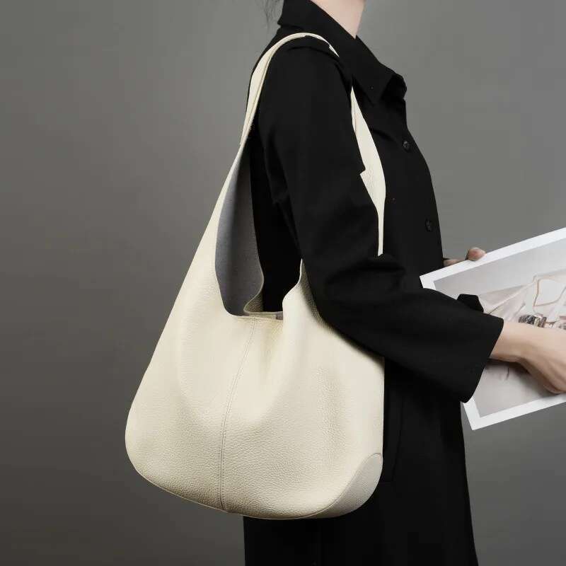 2025 new design bucket large capacity top layer tote bag, high-end feeling, underarm single shoulder leather bag