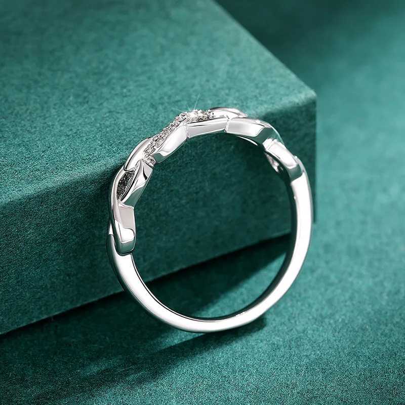 Simple Female Rings Genuine 925 Sterling Silver 8 Shed AAA Cubic Zircon Infinity Eternity Rings Jewelry Female Wedding GiftXJ250514