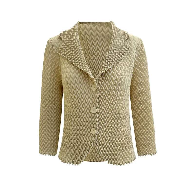 High-end Miyake Solid Color Wave Pleated Suit Collar Casual Versatile Long-sleeved Short Jacket Female Autumn New