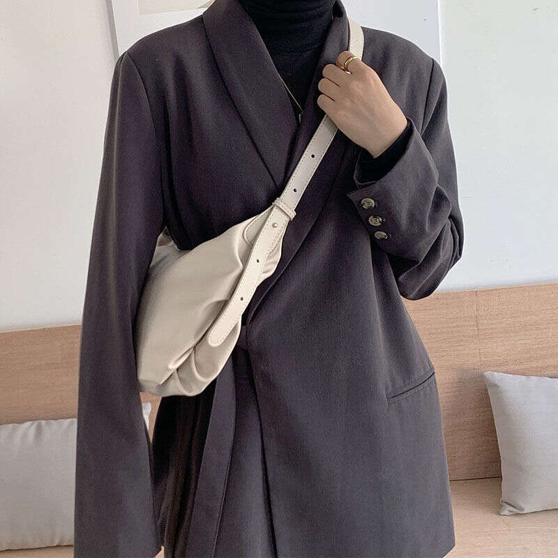 Small niche dumpling for women new style high-end fashionable and versatile Underarm shoulder bag large capacity