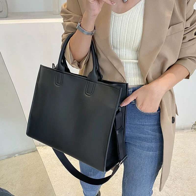 Commuting Ladies Handbags Women Shoulder Bags Large Capacity Pu Leather Female Messenger Bag Big Totebag Commute Briefcase Black