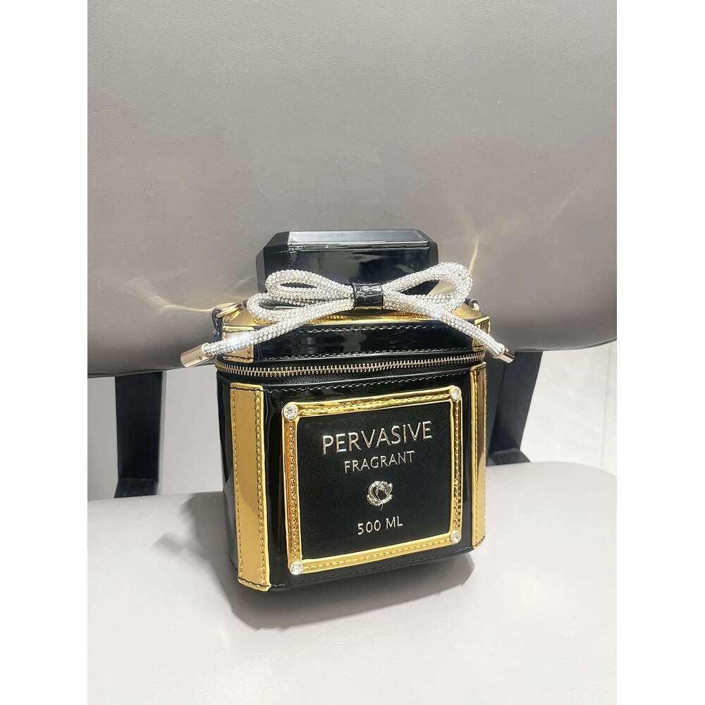 Purses And Totebag Designer Shiny Rhinestones Shoulder Bags Evening Clutch Bag Perfume Bottle Shape Bag