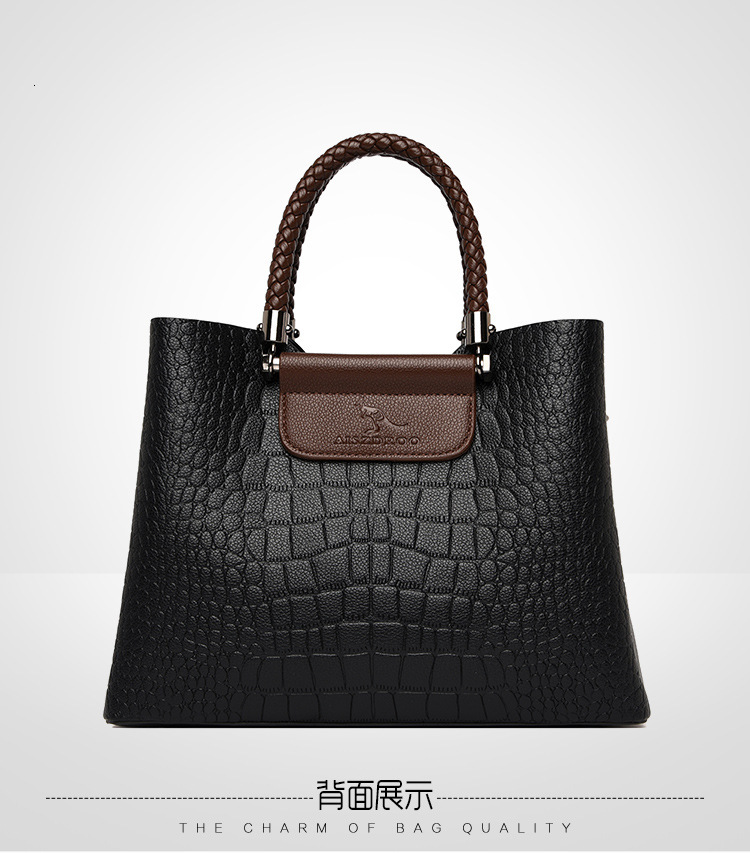 Designer Pack New Korean Version Women S Hand Held Shoulder Crossbody Casual Large Capacity Multi Pocket Bag Hot Selling Mother Bag Free Shipping