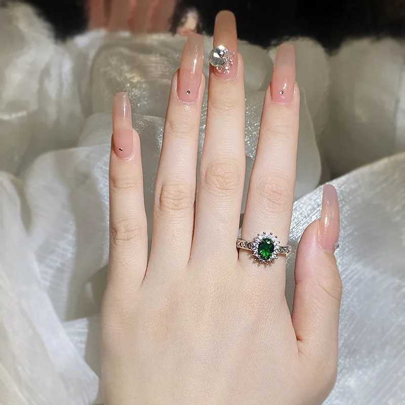 Exquisite 925 Silver Plated Ring for Womens Party Jewelry Shiny AAAA Zircon Ring Wedding Bridal Jewelry Engagement RingXJ250514